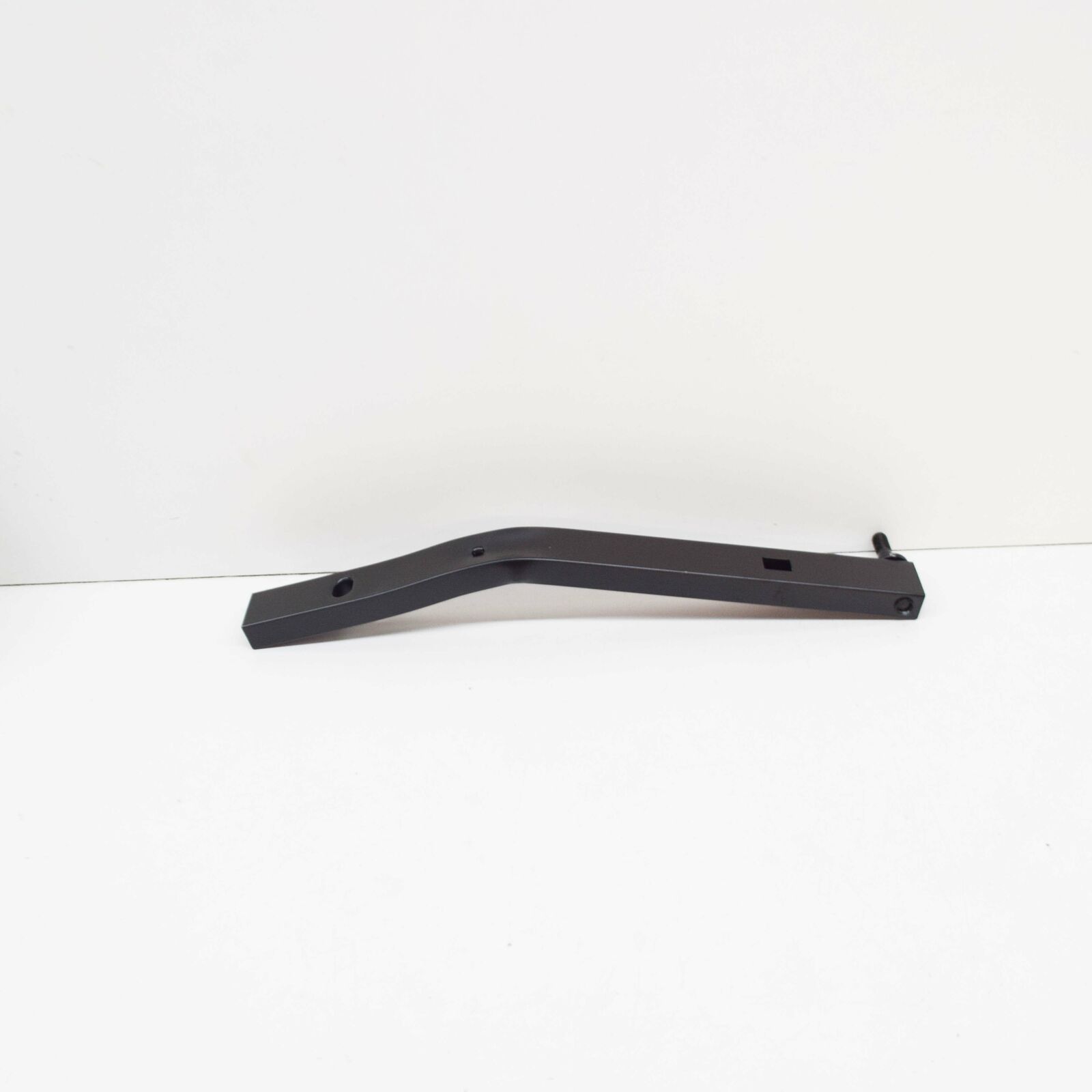 NEW AUDI A4 B8 RIGHT RADIATOR CORE SUPPORT MOUNT BRACE 8K0805528A 1 NEW AUDI A4 B8 RIGHT RADIATOR CORE SUPPORT MOUNT BRACE 8K0805528A