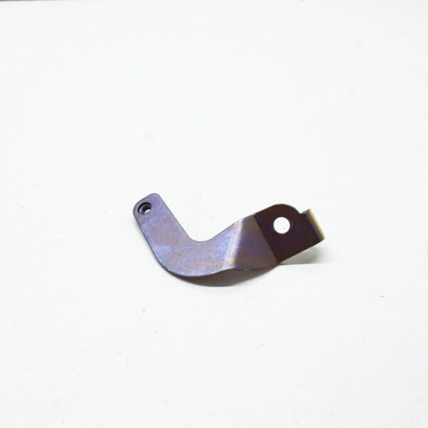 NEW MERCEDES-BENZ S W222 ENGINE OIL LINE BRACKET A2781880040 ORIGINAL
