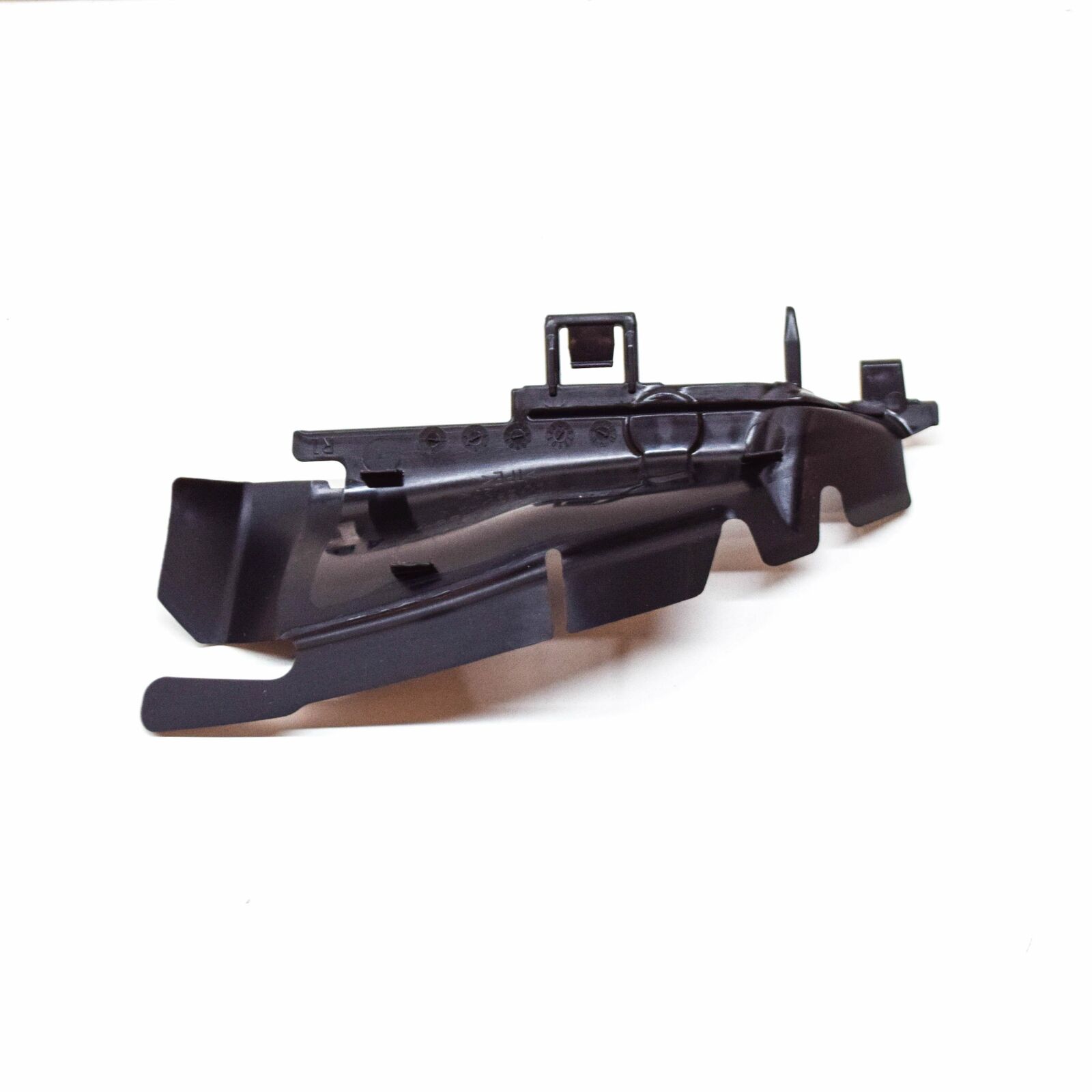 NEW AUDI A4 B9 FRONT RIGHT INNER RADIATOR AIR DUCT 8W0121674A ORIGINAL 1 NEW AUDI A4 B9 FRONT RIGHT INNER RADIATOR AIR DUCT 8W0121674A ORIGINAL