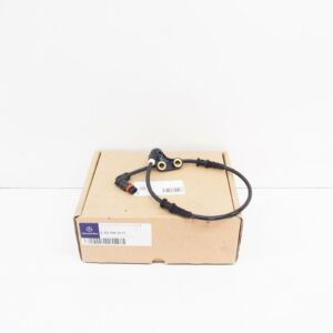 NEW MERCEDES-BENZ CLK C208 FRONT RIGHT WHEEL ABS SENSOR A2025402417