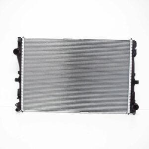 NEW MERCEDES-BENZ C-CLASS W205 ENGINE COOLANT RADIATOR A0995001703 ORIGINAL