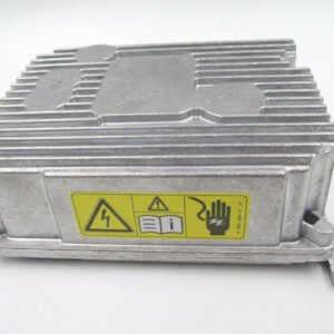 NEW MERCEDES-BENZ A W177 VOLTAGE CONVERTER A0008271105 ORIGINAL