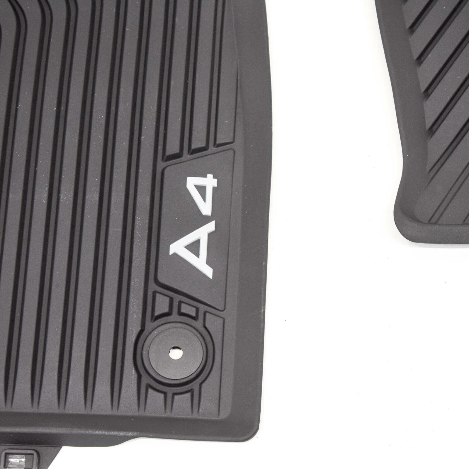 NEW AUDI A4 B9 FRONT ALL WEATHER RUBBER FLOOR MATS 8W1061501041 LHD 1 NEW AUDI A4 B9 FRONT ALL WEATHER RUBBER FLOOR MATS 8W1061501041 LHD