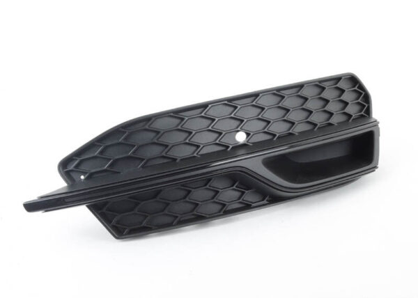 NEW AUDI A3 2013-2016 FRONT RIGHT FOG LIGHT GRILLE 8V3807682K9B9