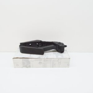 NEW MERCEDES-BENZ S-CLASS W220 ACCELERATOR PEDAL A2203000004