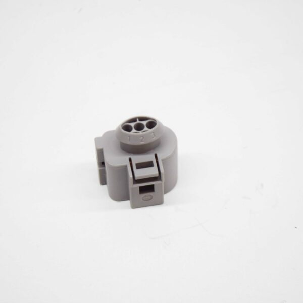NEW AUDI A3 8P FUEL PRESSURE SENSOR CONNECTOR HOUSING 3 PIN 3B0973703G