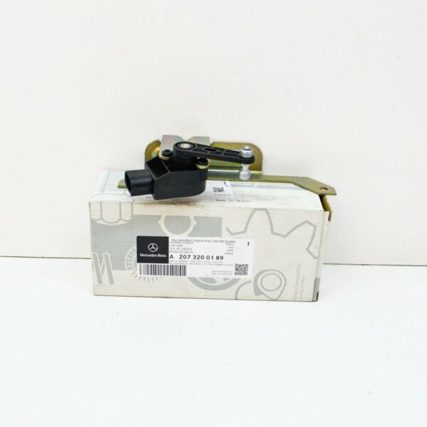 NEW MERCEDES-BENZ C W204 FRONT LEFT HEADLIGHT LEVEL SENSOR A2073200189 ORIGINAL