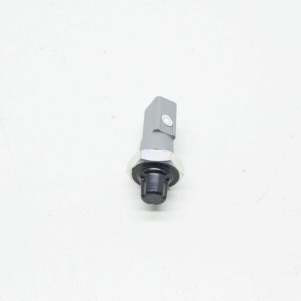 NEW AUDI A4 B8 OIL PRESSURE SENSOR 06E919081C ORIGINAL