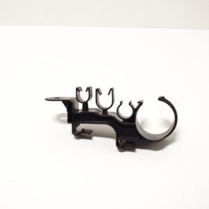 NEW MERCEDES BENZ ML W164 OIL FILTER BRACKET A1561830540 ORIGINAL