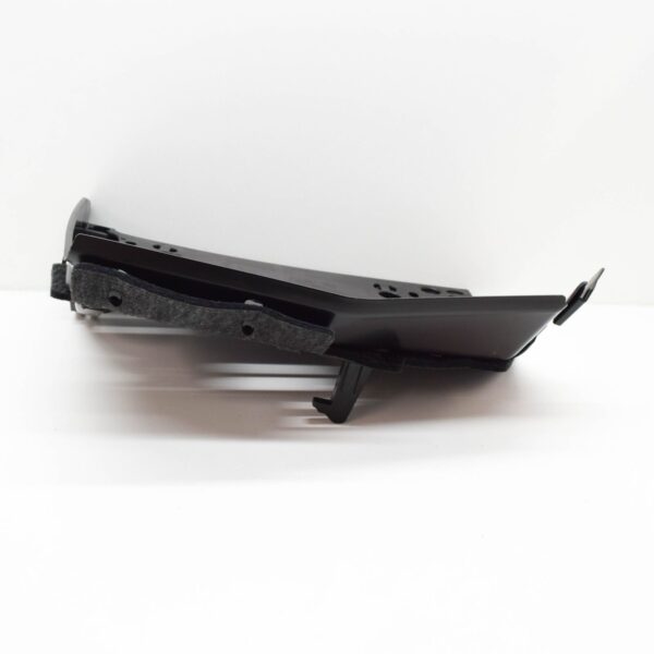 NEW MERCEDES-BENZ E W213 FRONT RIGHT PANEL TRIM LOWER A21368052069051 ORIGINAL