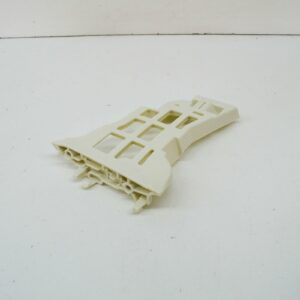 NEW BMW 7 G11 G12 FRONT RIGHT BUMPER BOTTOM GUIDE 51117475193 7475193 ORIGINAL