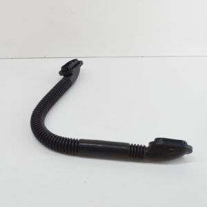 NEW VW CRAFTER 2F REAR RIGHT WING DOOR GROMMET 2E0906376H ORIGINAL