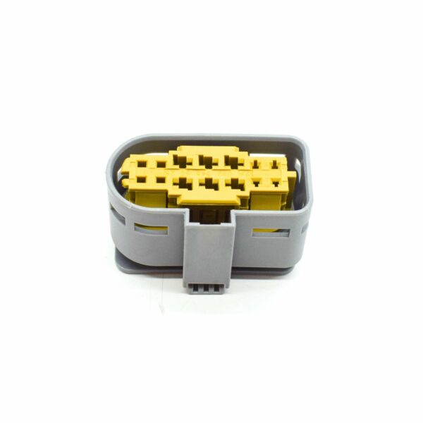 NEW MB E W213 FRONT HEADLIGHT CONNECTOR PLUG SOCKET A0525456026