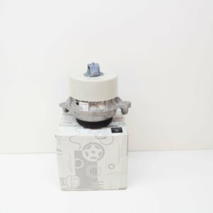 NEW MERCEDES-BENZ C-CLASS W205 ENGINE MOUNT A2052404600 ORIGINAL