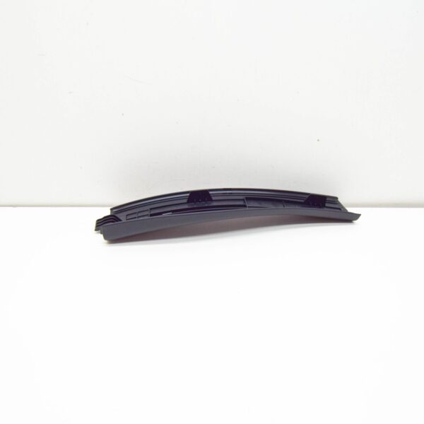 NEW MB GLA X156 REAR RIGHT ENTRANCE COVER STRIP A17668003749H68 ORIGINAL