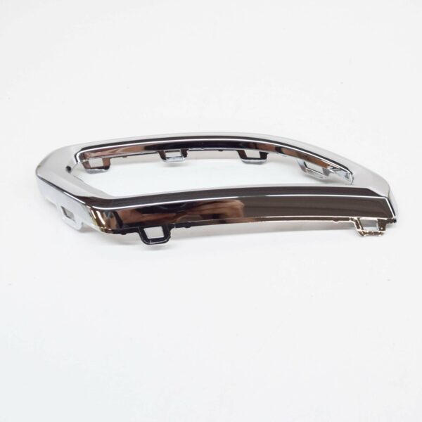 NEW VOLKSWAGEN GOLF MK7 REAR BUMPER RIGHT TRIM 5G6853332B2ZZ