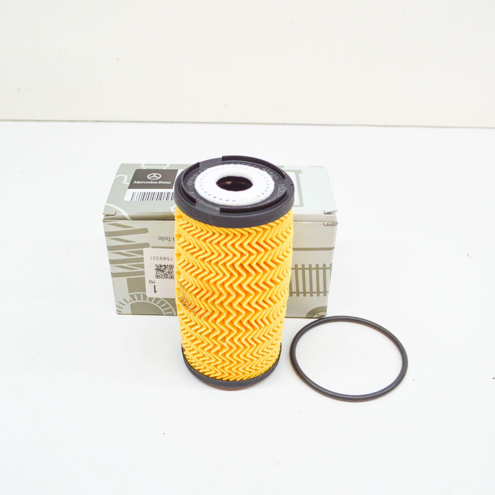 NEW MERCEDES-BENZ C-CLASS W205 OIL FILTER A6221800000 ORIGINAL 1 NEW MERCEDES-BENZ C-CLASS W205 OIL FILTER A6221800000 ORIGINAL