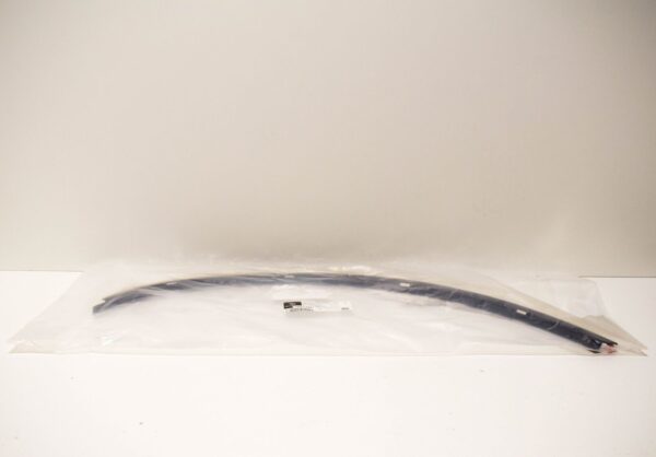 NEW MERCEDES-BENZ GLE W166 FRONT RIGHT FENDER MOLDING A1668849422 2015 ORIGINAL