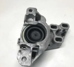 NEW MB CLA C117 LEFT SIDE MEMBER TRANSMISSION BEARING A2462400217 ORIGINAL