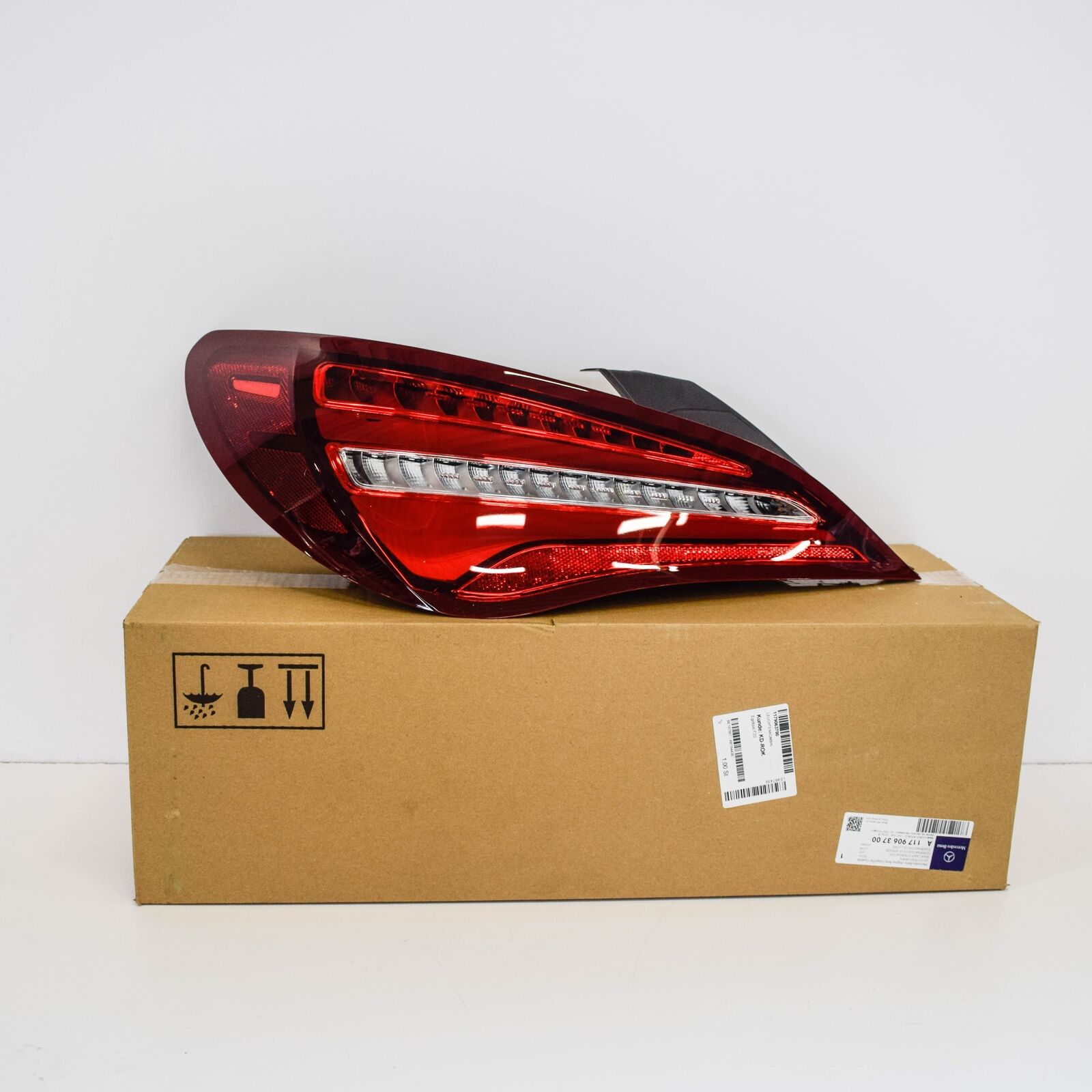 NEW MERCEDES-BENZ CLA COUPE C117 REAR LEFT TAILLIGHT A1179063700 ORIGINAL 1 NEW MERCEDES-BENZ CLA COUPE C117 REAR LEFT TAILLIGHT A1179063700 ORIGINAL