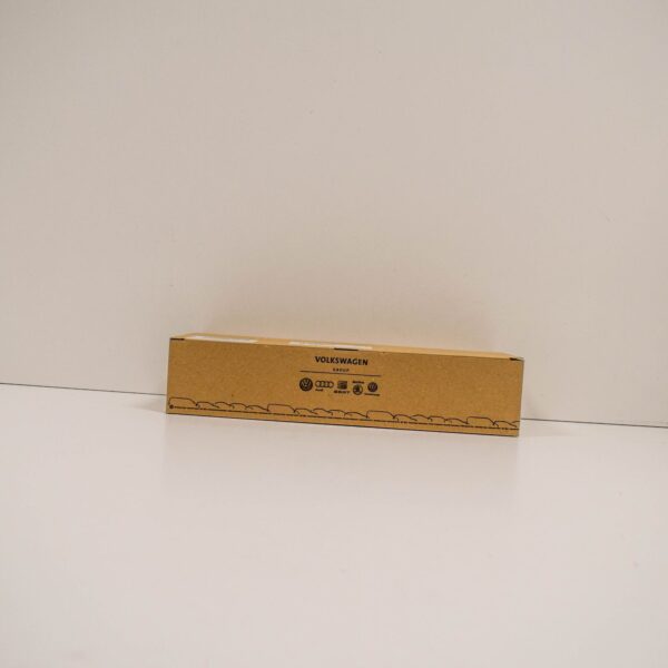 NEW AUDI A3 FRONT GRILLE EMBLEM 8T0853605T94