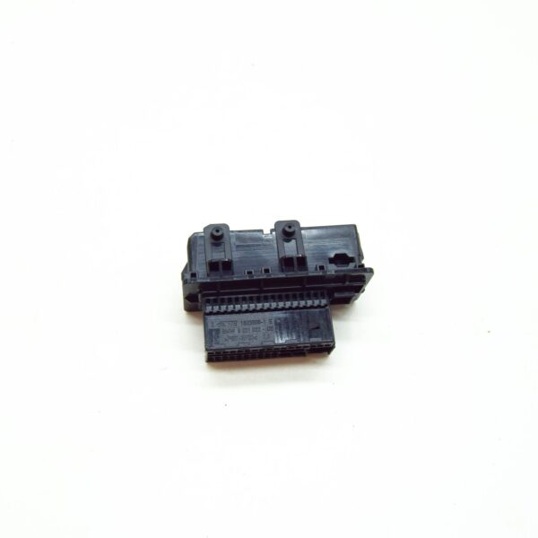 NEW BMW 1 F40 PIN TERMINAL 39-POLIG 61139221022 ORIGINAL