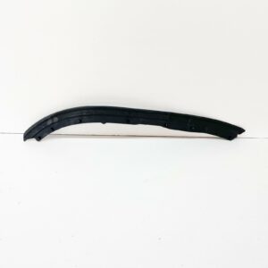 NEW MERCEDES-BENZ C W203 FRONT RIGHT DOOR SEALING FRAME A2037201678