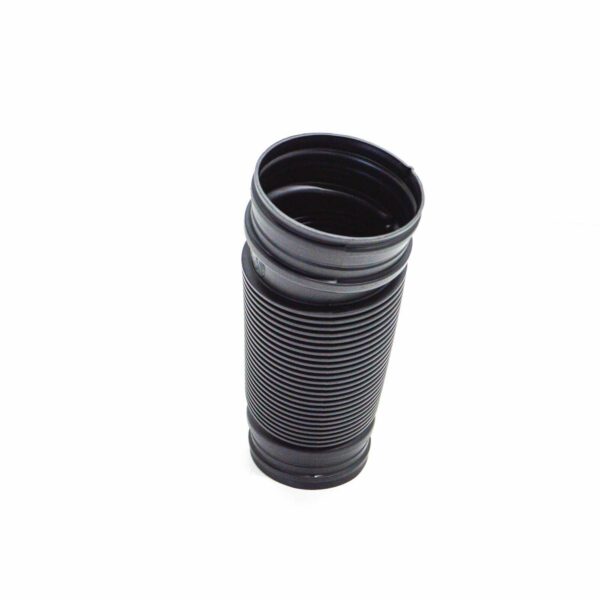 NEW AUDI A3 8V AIR FILTER INTAKE TUBE DUCT 5Q0129618C