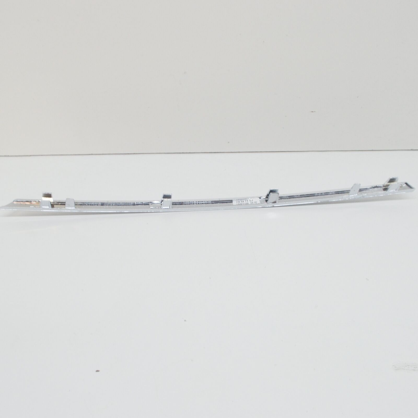 NEW MB M-CLASS W166 FRONT BUMPER LEFT UPPER MOLDING A1668881185 2014 ORIGINAL 1 NEW MB M-CLASS W166 FRONT BUMPER LEFT UPPER MOLDING A1668881185 2014 ORIGINAL