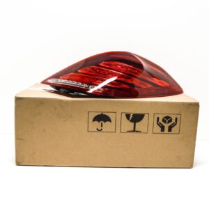 NEW MERCEDES-BENZ S-CLASS W222 REAR RIGHT TAILLIGHT A2229065701
