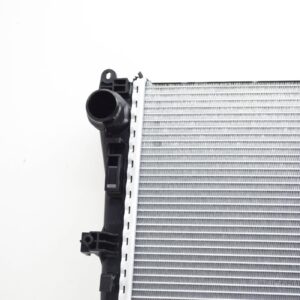 NEW MERCEDES-BENZ C W205 ENGINE COOLANT RADIATOR A0995002203 ORIGINAL