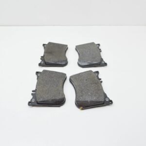 NEW MERCEDES-BENZ S W222 FRONT WHEEL BRAKE PAD SET A0004201006 ORIGINAL