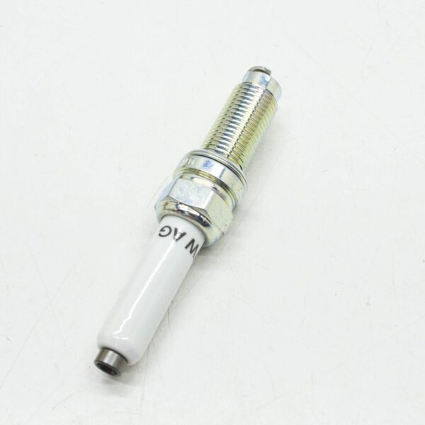 NEW VOLKSWAGEN TERAMONT X SPARK GLOW PLUG 07P905601 ORIGINAL - Image 2