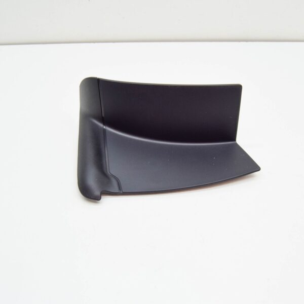NEW AUDI A4 AVANT B9 REAR LEFT TAILLIGHT TRIM 8W9945253A ORIGINAL - Image 2