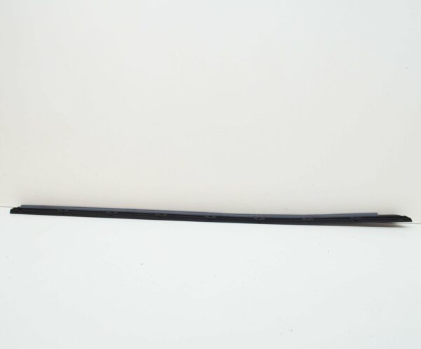 NEW AUDI A3 8P FRONT LEFT DOOR MOULDING 8P3853959JGRU - Image 2