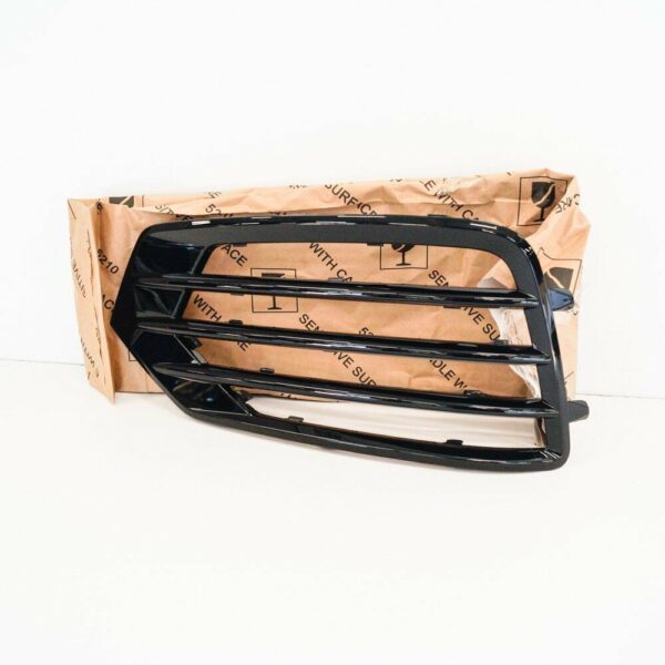 NEW AUDI Q3 8U FRONT LEFT LOWER BUMPER GRILL 8U0807681KT94 - Image 2