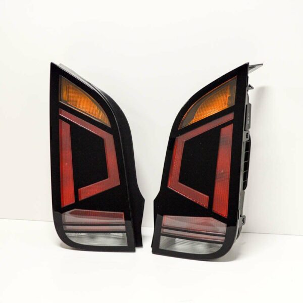 NEW VOLKSWAGEN UP REAR LEFT RIGHT TAILIGHT SET 1S0945095H 1S0945096H - Image 2