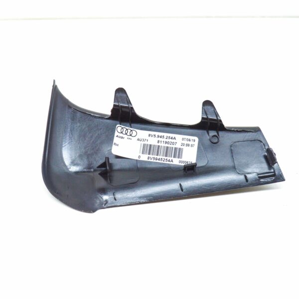 NEW AUDI A3 8V REAR RIGHT TAIL LIGHT TRIM 8V5945254A ORIGINAL - Image 2