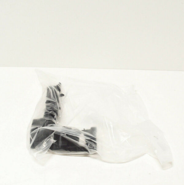 NEW AUDI A3 SPORTBACK 8V FRONT BUMPER RIGHT UPPER GUIDE 8V3807184B ORIGINAL - Image 2