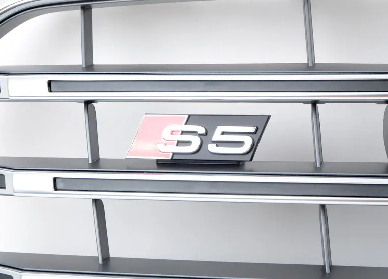 NEW AUDI A5 SPORTBACK 8T FRONT RADIATOR GRILLE 8T0853651Q1RR 2 NEW AUDI A5 SPORTBACK 8T FRONT RADIATOR GRILLE 8T0853651Q1RR - Image 2