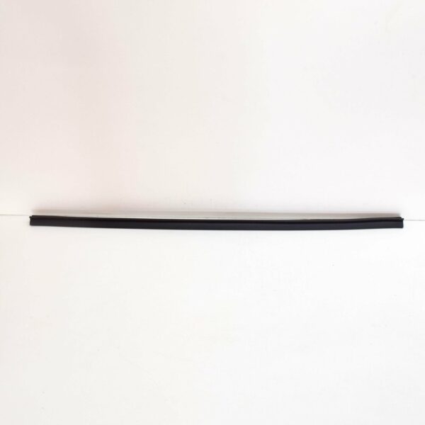 NEW MERCEDES-BENZ E W213 FRONT RADIATOR GRILLE UPPER SEAL A2136280900 ORIGINAL - Image 2