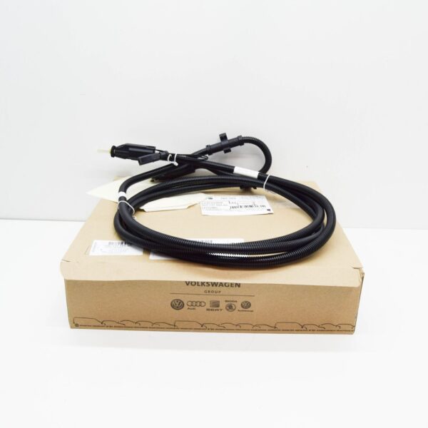 NEW VW PASSAT B8 3G REDUCING AGENT INJECTOR METERING LINE 3Q0131984AD ORIGINAL - Image 2