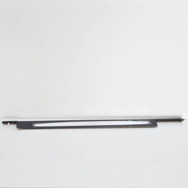 NEW MB CLK C209 FRONT LEFT OUTER DOOR SILL TRIM A20968001359051 ORIGINAL - Image 2