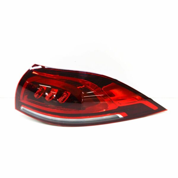 NEW MERCEDES-BENZ GLE W167 REAR RIGHT TAILLIGHT LAMP A1679060707 ORIGINAL - Image 2