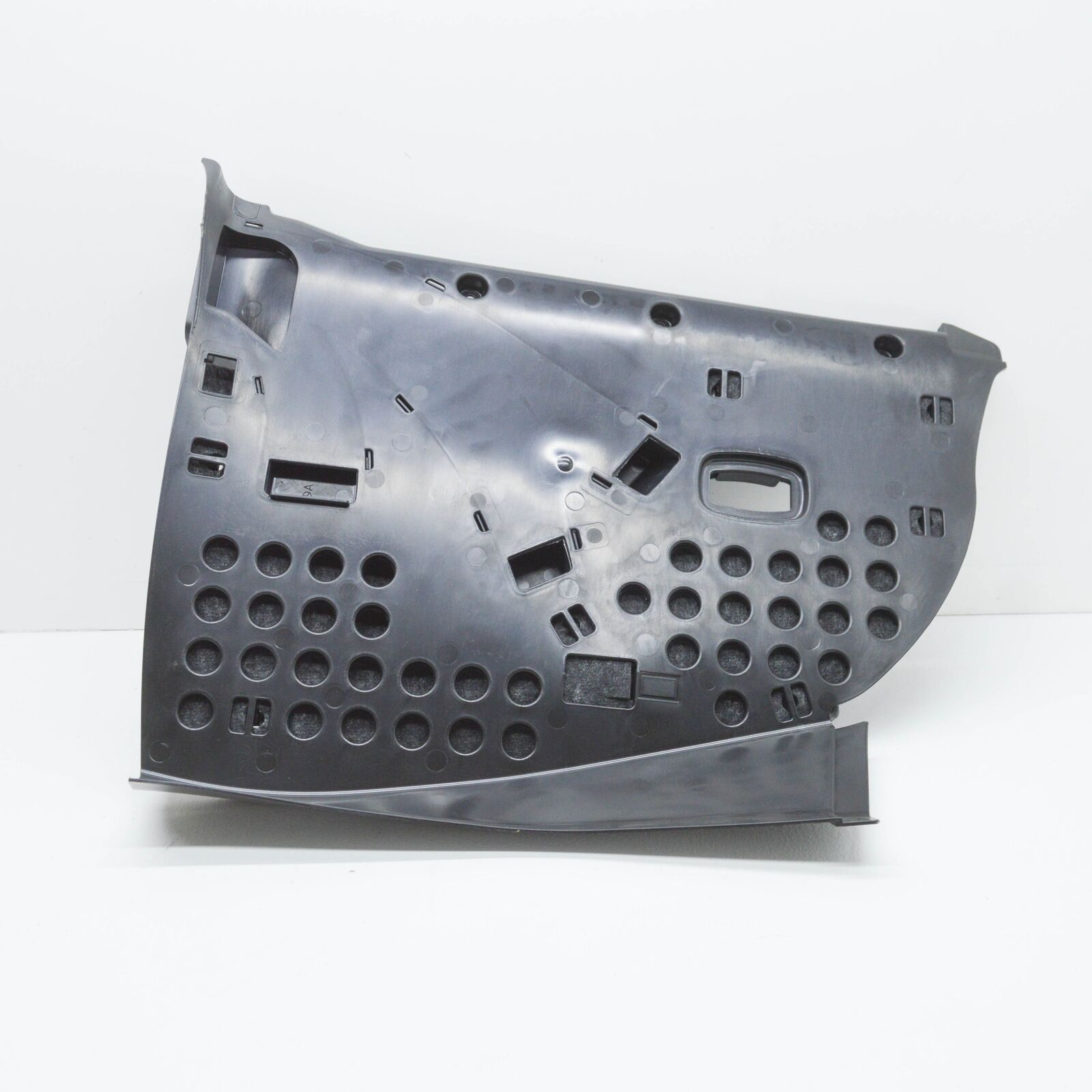 NEW MERCEDES-BENZ E W212 DASH FOOTWELL TRIM LOWER LHD A21268099019051 ORIGINAL 2 NEW MERCEDES-BENZ E W212 DASH FOOTWELL TRIM LOWER LHD A21268099019051 ORIGINAL - Image 2