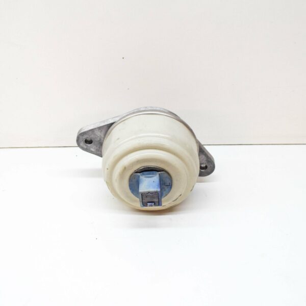 NEW MERCEDES-BENZ E W212 FRONT LEFT SIDE ENGINE MOUNT A212240511764 ORIGINAL - Image 2