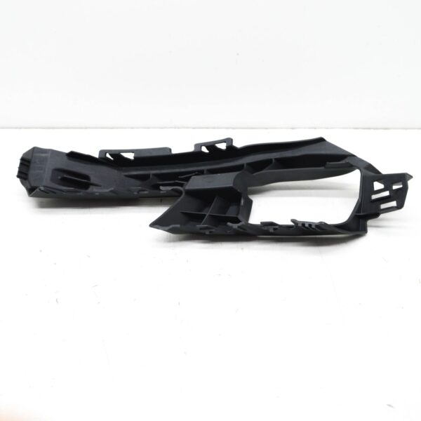 NEW AUDI A3 LIMOUSINE 8Y FRONT RIGHT BUMPER CLOSING ELEMENT 8Y0807320B - Image 2