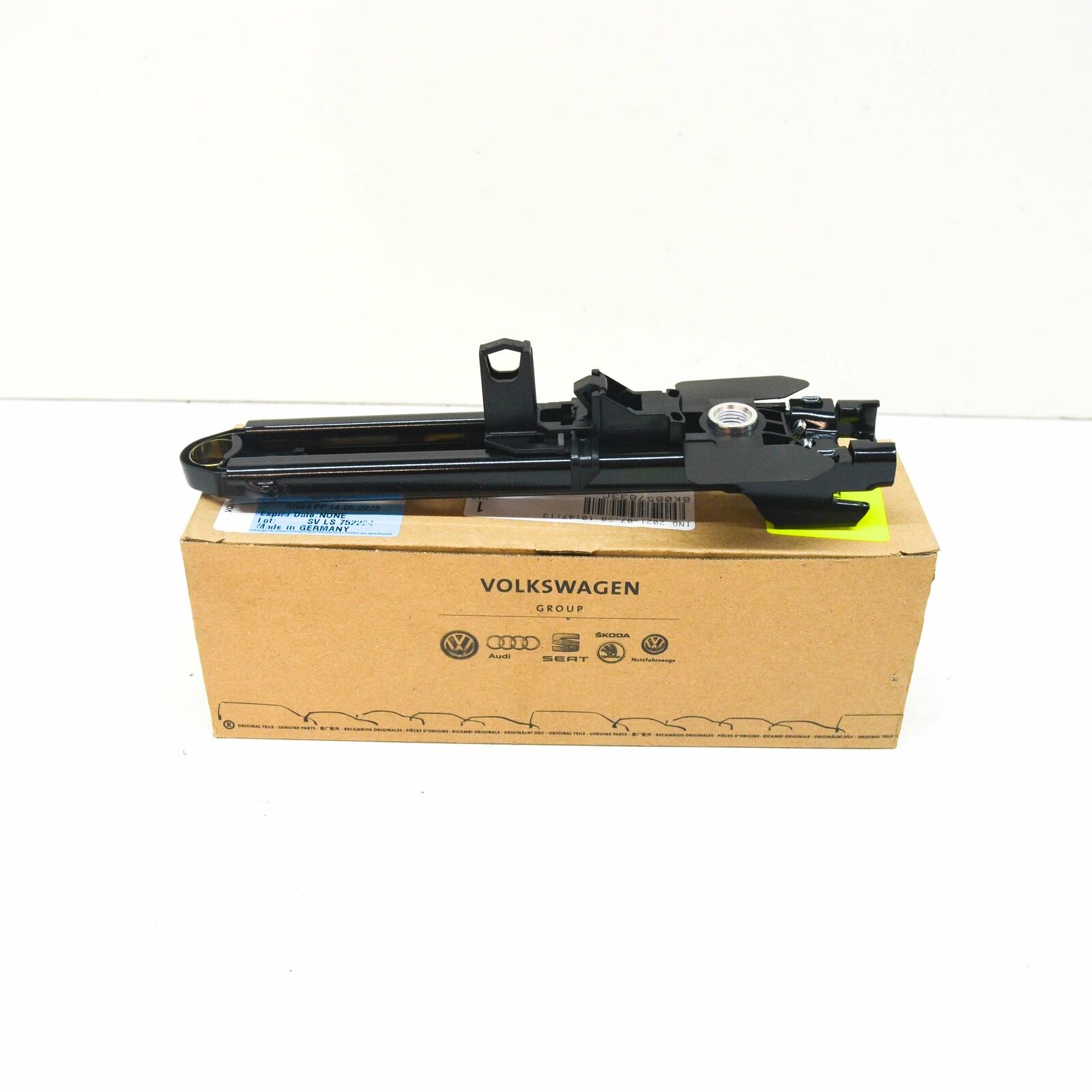 NEW AUDI A4 B8 FRONT SEAT ADJUSTMENT FITTING 8K0857833C 2 NEW AUDI A4 B8 FRONT SEAT ADJUSTMENT FITTING 8K0857833C - Image 2