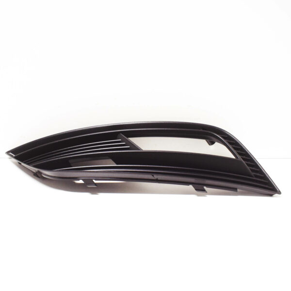 NEW AUDI A4 B8 FRONT LEFT FOG LIGHT GRILLE 8K0807681K01C - Image 2