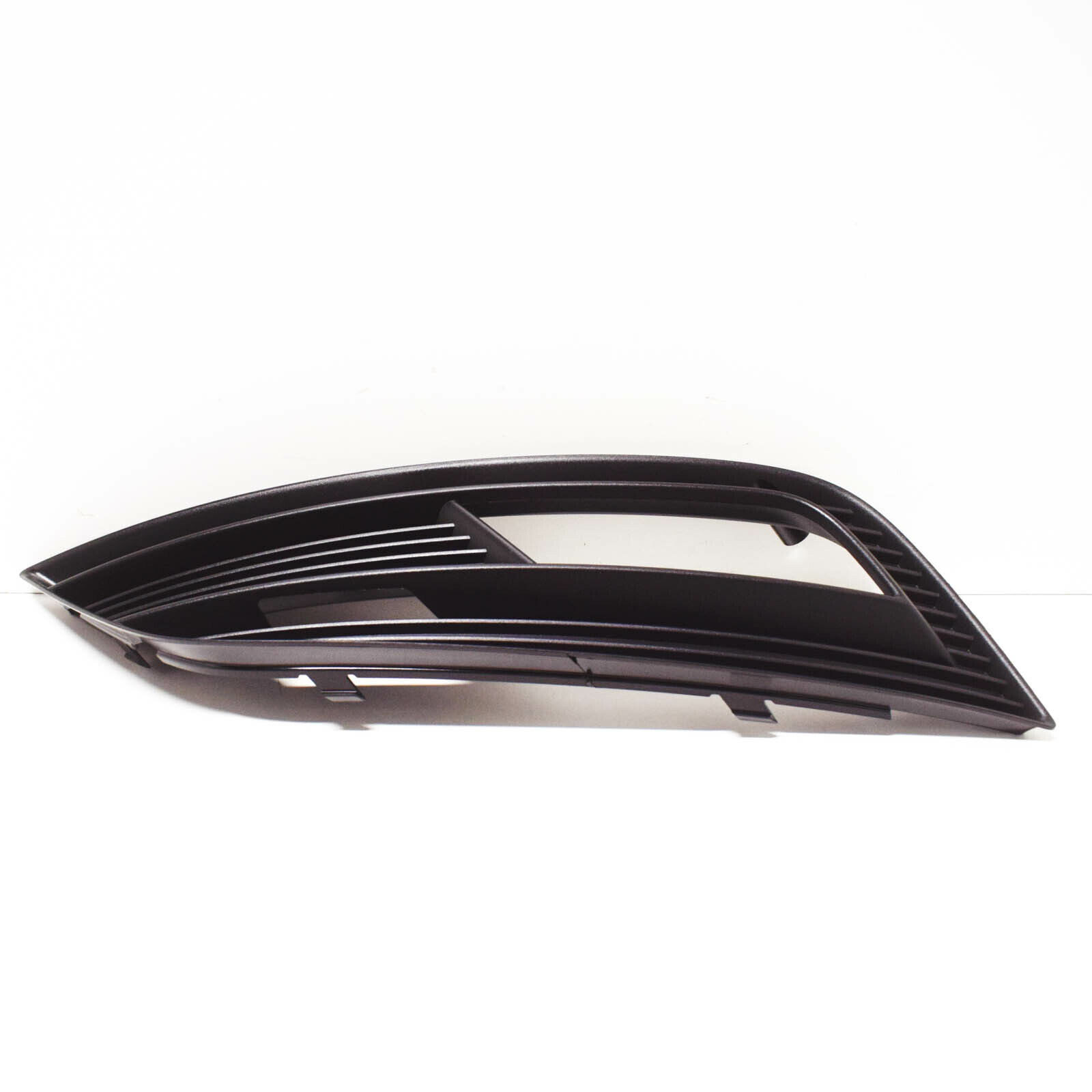 NEW AUDI A4 B8 FRONT LEFT FOG LIGHT GRILLE 8K0807681K01C 2 NEW AUDI A4 B8 FRONT LEFT FOG LIGHT GRILLE 8K0807681K01C - Image 2